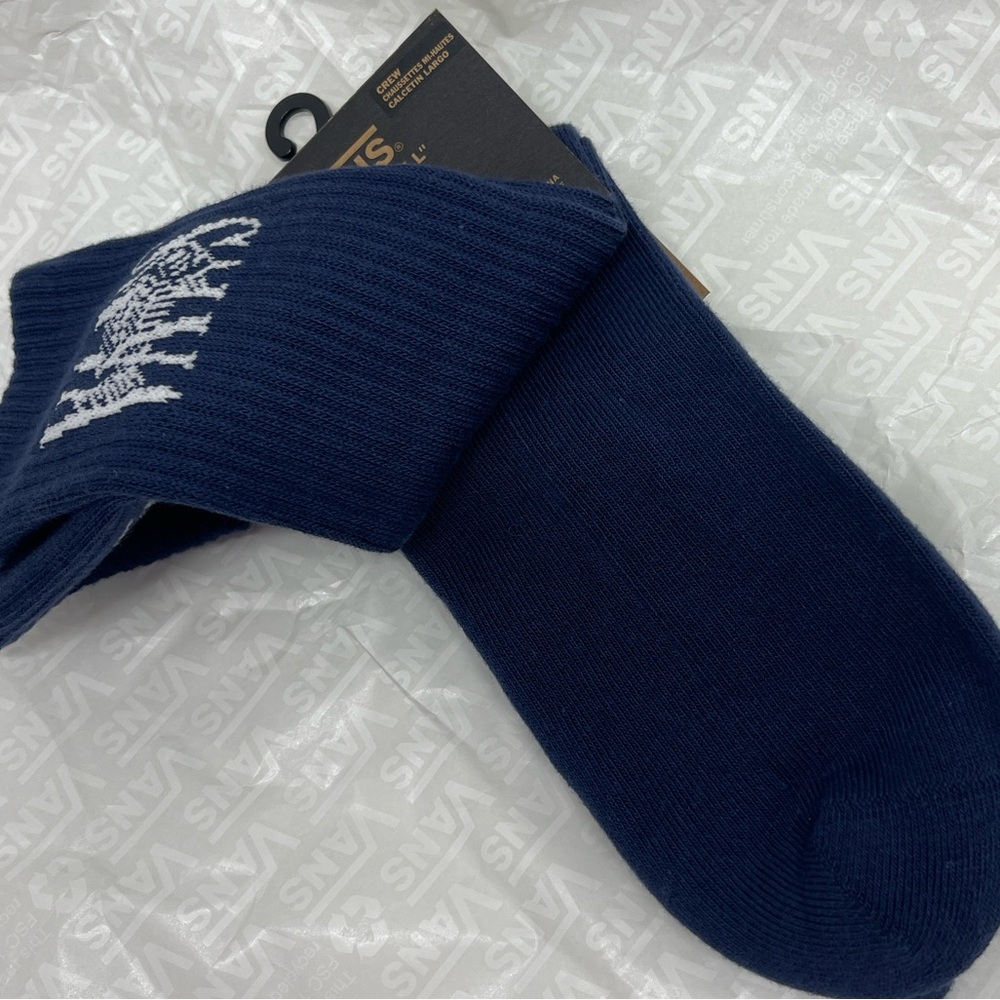 VANS "Off The Wall" Crew socks
New with the tag authentic Vans socks (1 pair) - Picture 14 of 16